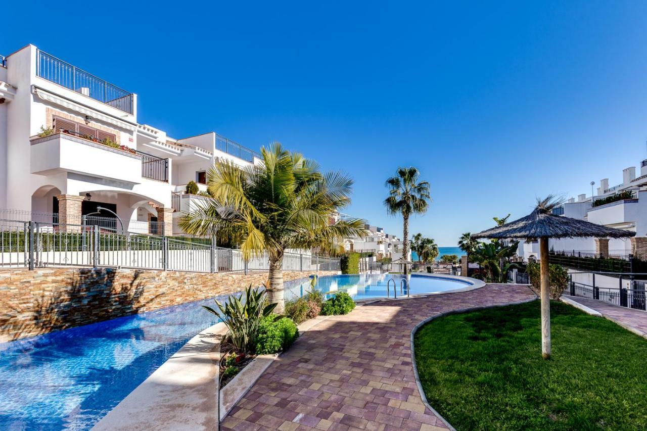 Azul Beach - La Mata Apartment Torrevieja Exterior photo